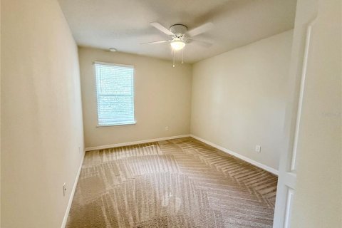 Townhouse in Winter Park, Florida 3 bedrooms, 173.91 sq.m. № 2213164 - photo 16