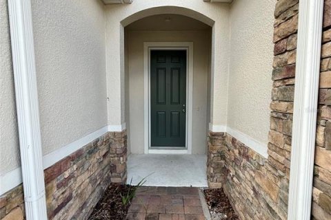 Townhouse in Winter Park, Florida 3 bedrooms, 173.91 sq.m. № 2213164 - photo 2