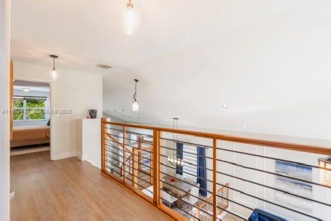 Villa ou maison à vendre à Miramar, Floride: 4 chambres, 246.66 m2 № 1999082 - photo 17