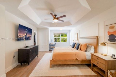 Villa ou maison à vendre à Miramar, Floride: 4 chambres, 246.66 m2 № 1999082 - photo 18