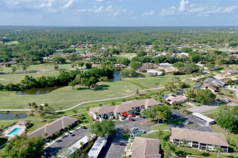 Condo in Sarasota, Florida, 2 bedrooms № 2214349 - photo 26
