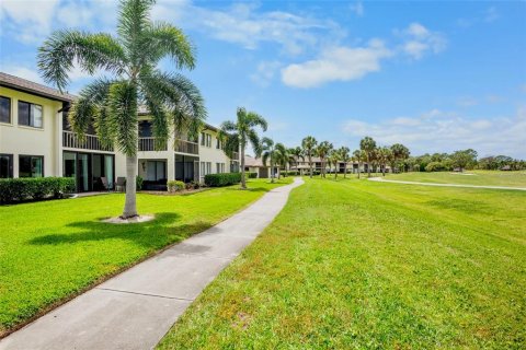 Condo in Sarasota, Florida, 2 bedrooms № 2214349 - photo 24