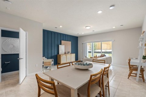 Townhouse in Davenport, Florida 3 bedrooms, 157.84 sq.m. № 1848013 - photo 9