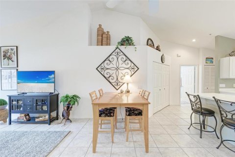 Condominio en venta en Bradenton, Florida, 2 dormitorios, 125.05 m2 № 2204152 - foto 10
