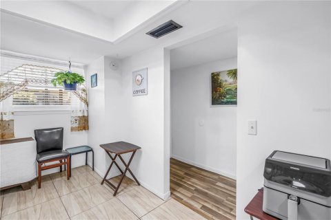 Condominio en venta en Tampa, Florida, 2 dormitorios, 99.22 m2 № 2099142 - foto 17