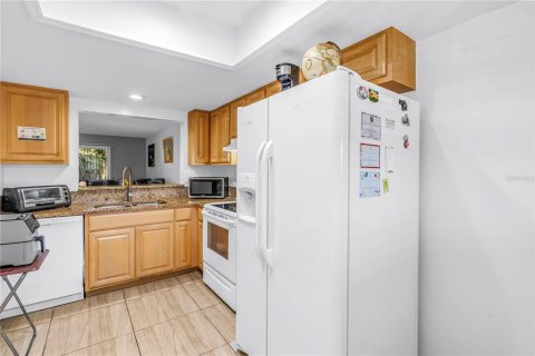 Condominio en venta en Tampa, Florida, 2 dormitorios, 99.22 m2 № 2099142 - foto 14