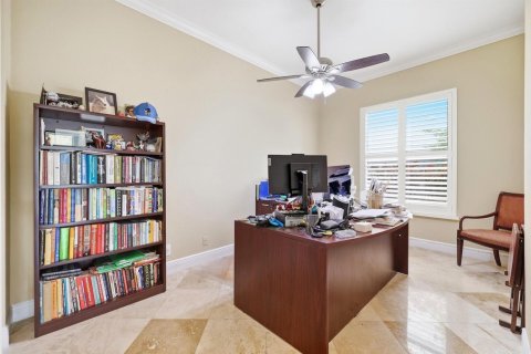 House in Wellington, Florida 6 bedrooms, 377.37 sq.m. № 2392054 - photo 14