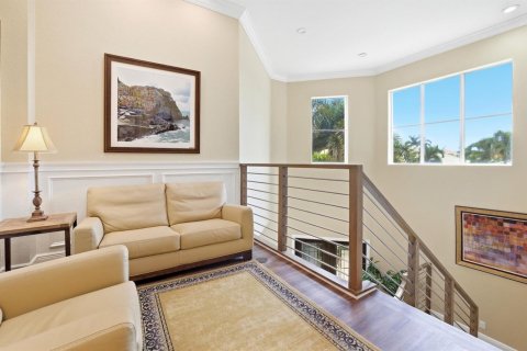House in Wellington, Florida 6 bedrooms, 377.37 sq.m. № 2392054 - photo 16