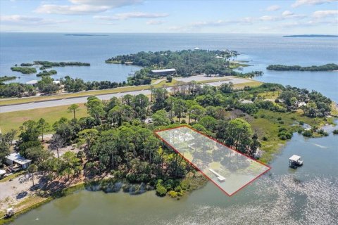 House in Cedar Key, Florida 3 bedrooms, 242.66 sq.m. № 2098879 - photo 5