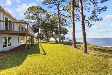 House in Cedar Key, Florida 3 bedrooms, 242.66 sq.m. № 2098879 - photo 19