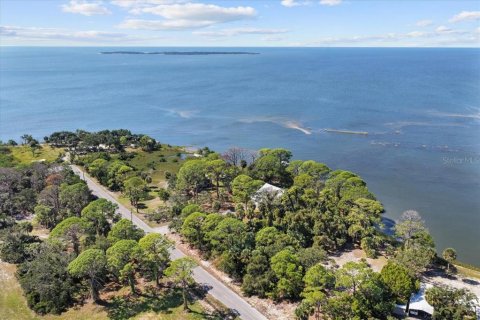 House in Cedar Key, Florida 3 bedrooms, 242.66 sq.m. № 2098879 - photo 13