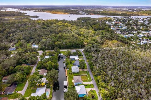 Casa en venta en Crystal River, Florida, 4 dormitorios, 235.04 m2 № 2097250 - foto 12