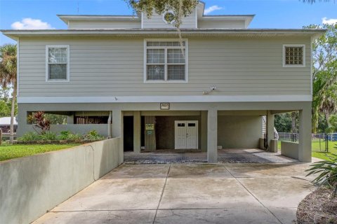 Casa en venta en Crystal River, Florida, 4 dormitorios, 235.04 m2 № 2097250 - foto 17