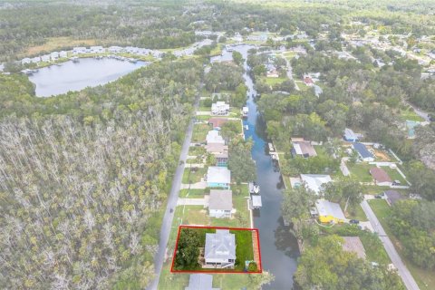 Casa en venta en Crystal River, Florida, 4 dormitorios, 235.04 m2 № 2097250 - foto 7