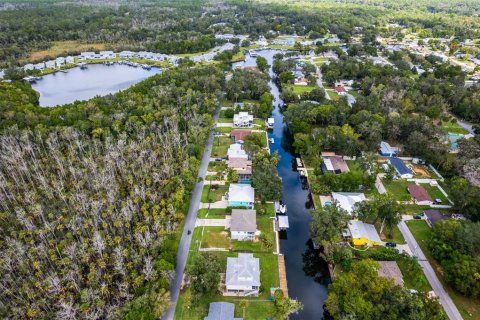 Casa en venta en Crystal River, Florida, 4 dormitorios, 235.04 m2 № 2097250 - foto 6