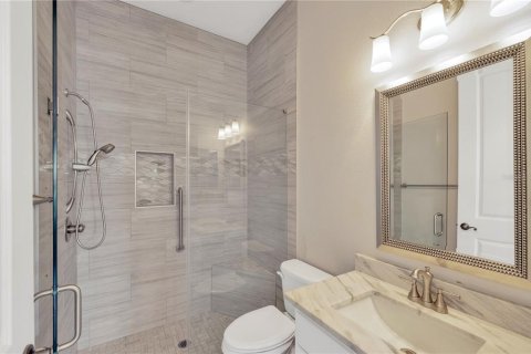 Casa en venta en Fish Hawk, Florida, 5 dormitorios, 270.07 m2 № 1910805 - foto 19