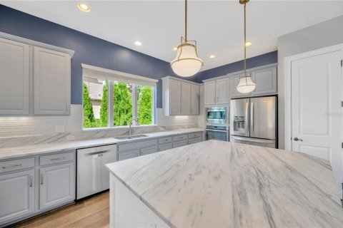 Casa en venta en Fish Hawk, Florida, 5 dormitorios, 270.07 m2 № 1910805 - foto 6