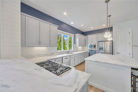 Casa en venta en Fish Hawk, Florida, 5 dormitorios, 270.07 m2 № 1910805 - foto 8