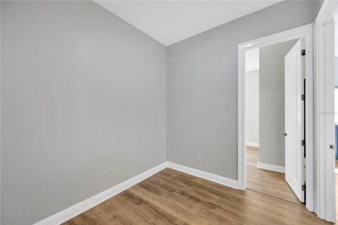 Casa en venta en Fish Hawk, Florida, 5 dormitorios, 270.07 m2 № 1910805 - foto 25