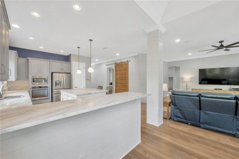 Casa en venta en Fish Hawk, Florida, 5 dormitorios, 270.07 m2 № 1910805 - foto 10