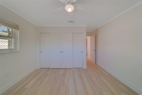 Villa ou maison à vendre à Clearwater, Floride: 4 chambres, 387.59 m2 № 2142551 - photo 29