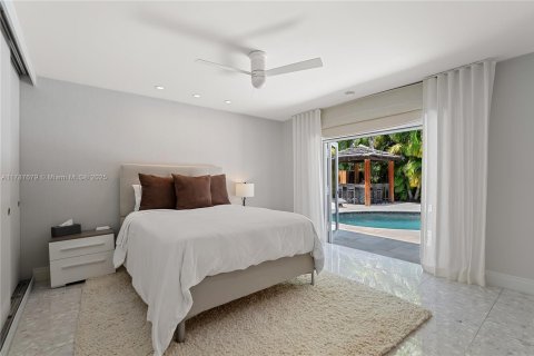 Villa ou maison à louer à Miami Beach, Floride: 4 chambres, 239.97 m2 № 1994972 - photo 20