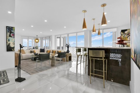 Condo in Boca Raton, Florida, 3 bedrooms  № 2387958 - photo 4