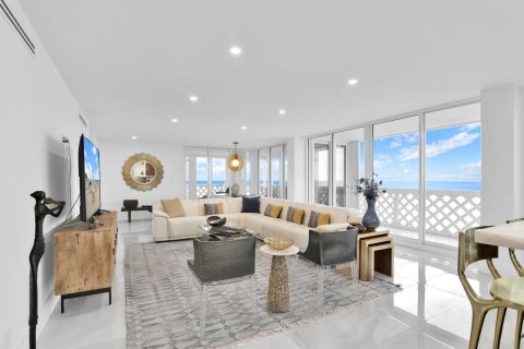 Condo in Boca Raton, Florida, 3 bedrooms  № 2387958 - photo 1