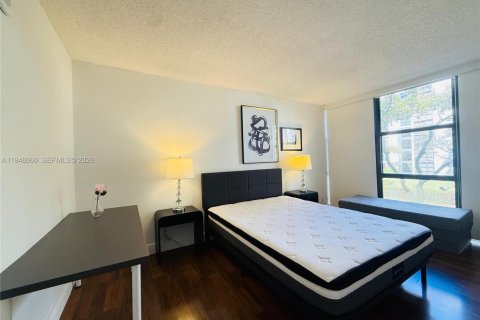 Condo in Sunny Isles Beach, Florida, 3 bedrooms  № 2053100 - photo 16