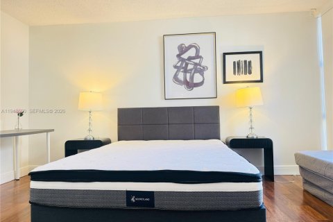 Condo in Sunny Isles Beach, Florida, 3 bedrooms  № 2053100 - photo 15