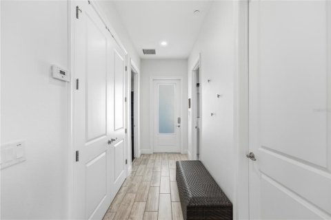 Купить таунхаус в Уинтер-Гарден, Флорида 6 комнат, 200.85м2, № 2195862 - фото 20