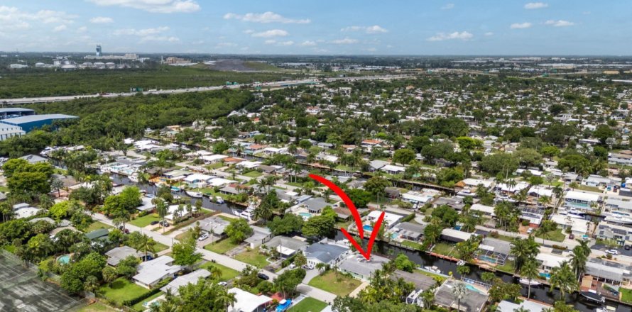 Casa en Fort Lauderdale, Florida 3 dormitorios, 170.01 m2 № 1230200