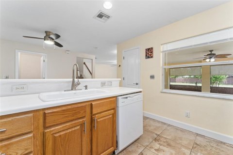 Touwnhouse à louer à Titusville, Floride: 3 chambres, 141.68 m2 № 2157447 - photo 20