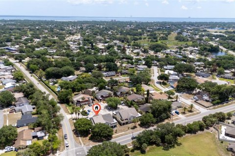 Touwnhouse à louer à Titusville, Floride: 3 chambres, 141.68 m2 № 2157447 - photo 3