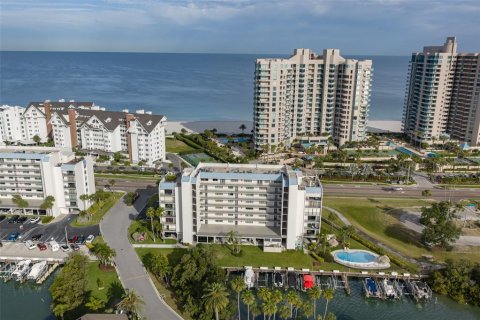 Condo in Clearwater, Florida, 2 bedrooms  № 2099378 - photo 5