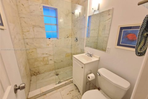 Снять в аренду кондоминиум в Майами-Бич, Флорида 1 спальня, 42.36м2, № 1787267 - фото 11