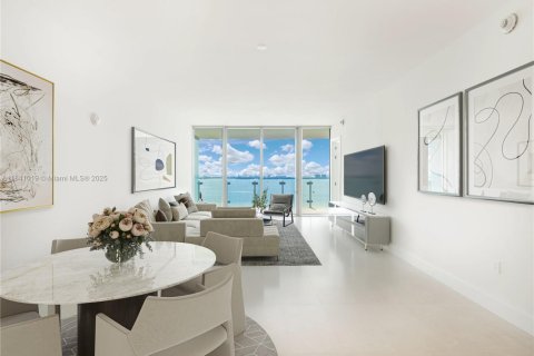 Condominio en venta en Miami, Florida, 2 dormitorios, 177.44 m2 № 1830271 - foto 3
