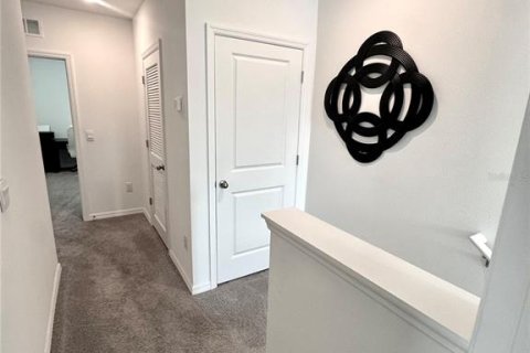 Townhouse in Tampa, Florida 3 bedrooms, 138.24 sq.m. № 2381143 - photo 21