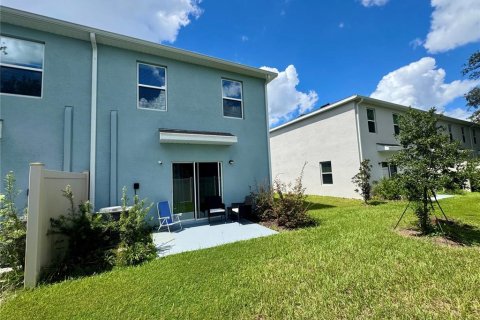Townhouse in Tampa, Florida 3 bedrooms, 138.24 sq.m. № 2381143 - photo 30