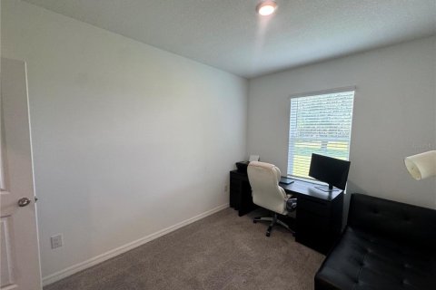 Townhouse in Tampa, Florida 3 bedrooms, 138.24 sq.m. № 2381143 - photo 19