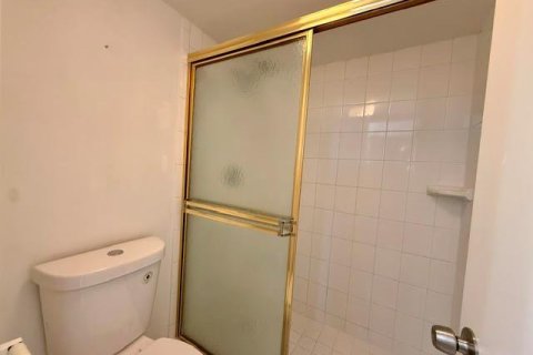 Copropriété à louer à Boca Raton, Floride: 2 chambres, 97.55 m2 № 2431416 - photo 7