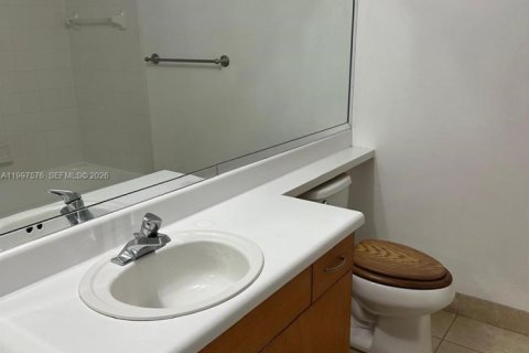 Condo in Coconut Creek, Florida, 1 bedroom  № 2060887 - photo 12