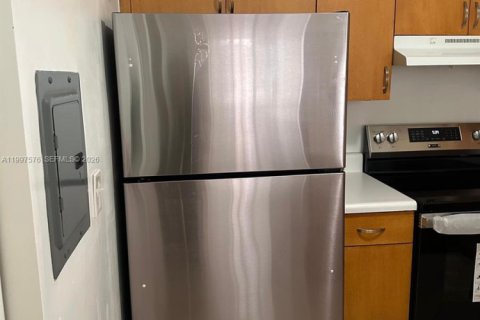 Condo in Coconut Creek, Florida, 1 bedroom  № 2060887 - photo 7