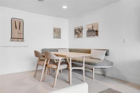 Copropriété à vendre à Miami, Floride: 1 chambre, 54.25 m2 № 1950621 - photo 16