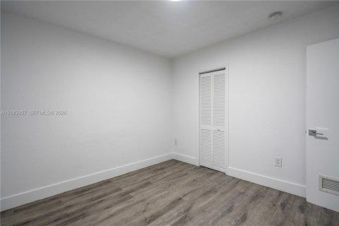 Appartement à louer à Miami, Floride: 1 chambre, 46.92 m2 № 2351446 - photo 10