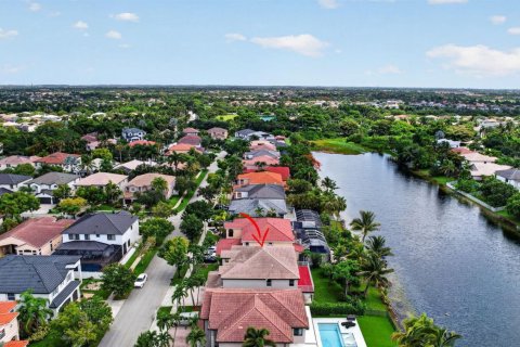 House in Miramar, Florida 5 bedrooms, 362.41 sq.m. № 2191429 - photo 18