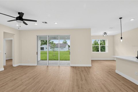 Casa en venta en Palm Coast, Florida, 4 dormitorios, 171.78 m2 № 2386187 - foto 8