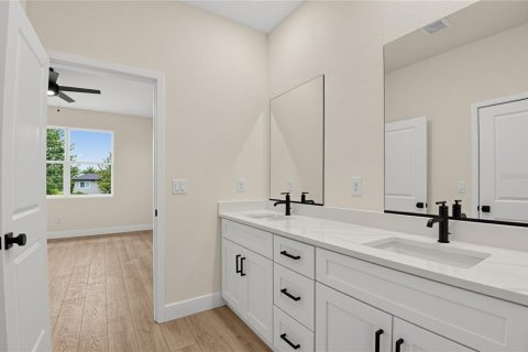 Casa en venta en Palm Coast, Florida, 4 dormitorios, 171.78 m2 № 2386187 - foto 25