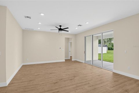 Casa en venta en Palm Coast, Florida, 4 dormitorios, 171.78 m2 № 2386187 - foto 7
