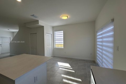 Touwnhouse à louer à Homestead, Floride: 3 chambres № 1995820 - photo 5